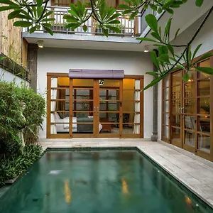  Villa Sonti Indonesia